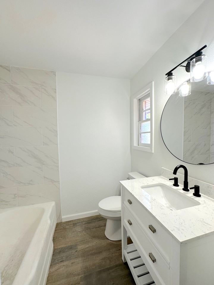 2805 W Louisiana Ave #1 - Photo 4 of 6