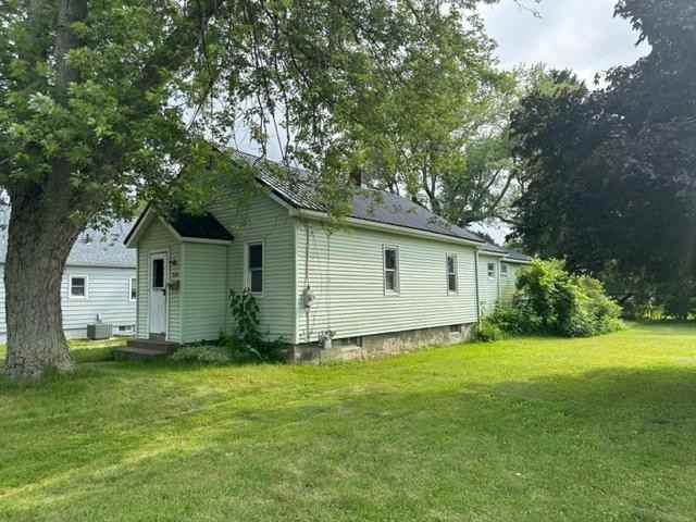 2216 Pear St - Photo 2 of 13