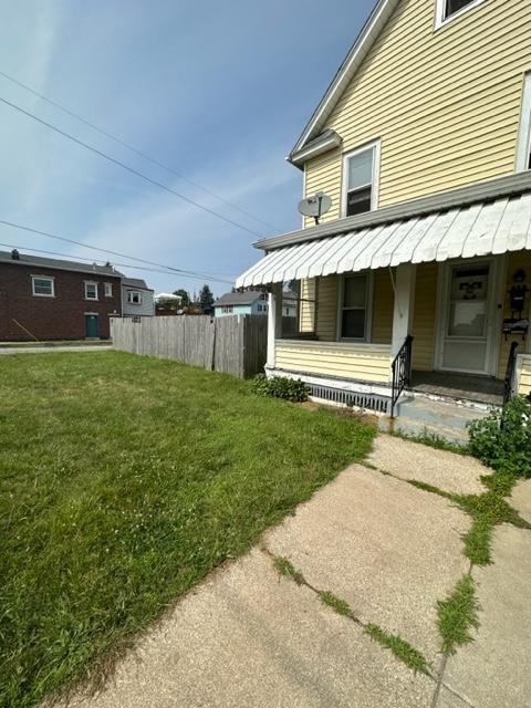 655 Hess Ave - Photo 2 of 14