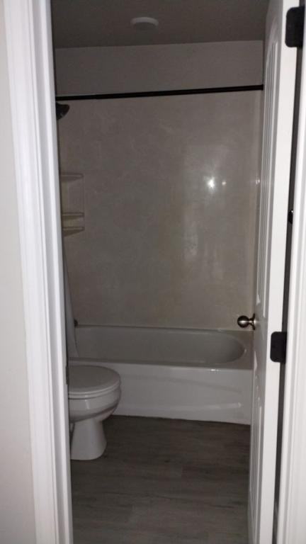 2115 Waco St - Photo 3 of 4