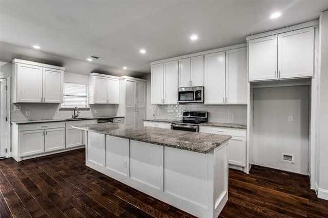 8110 Kensington Dr - Photo 2 of 25