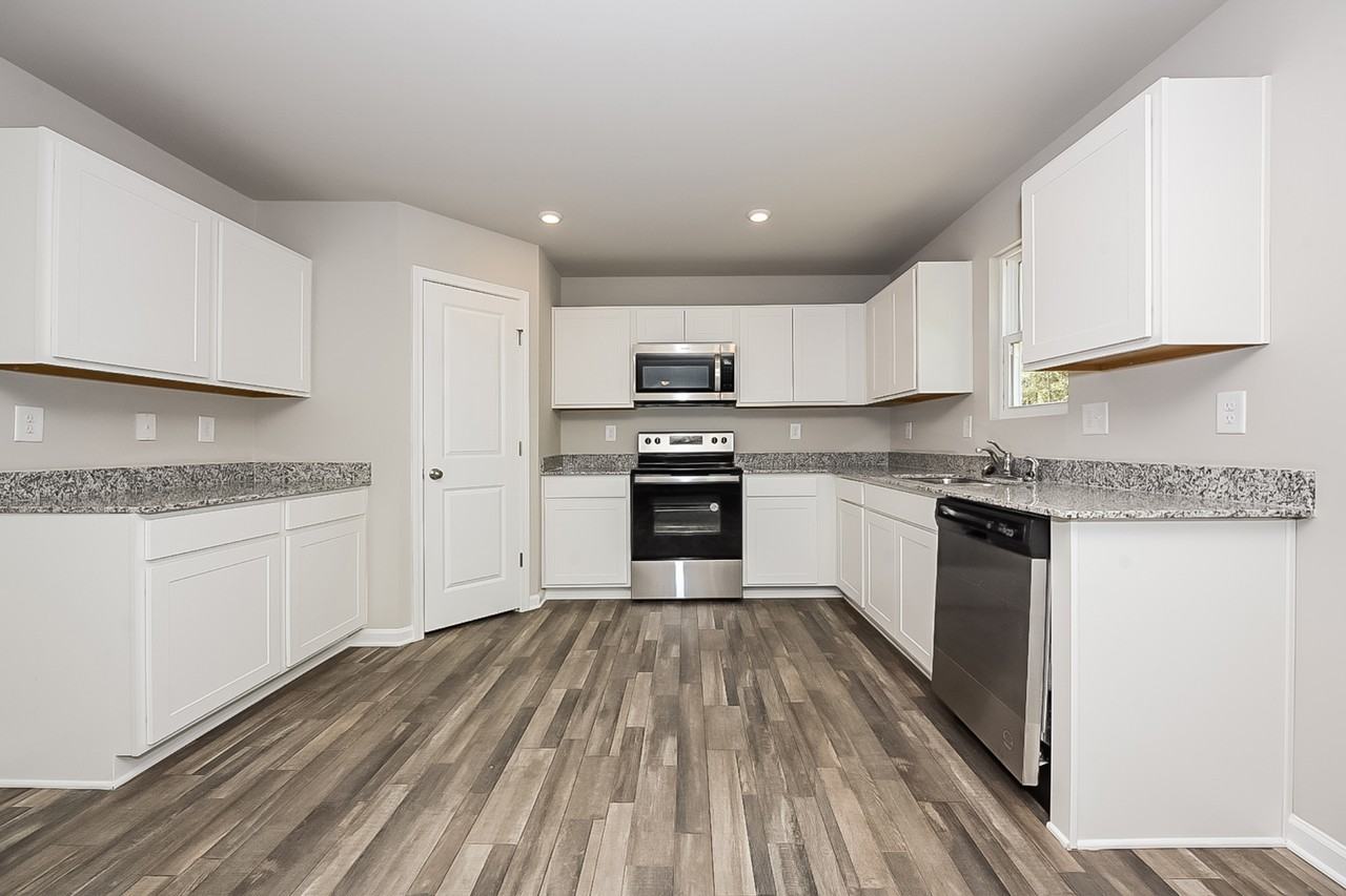 312 312 Shalako Ln - Photo 6 of 23