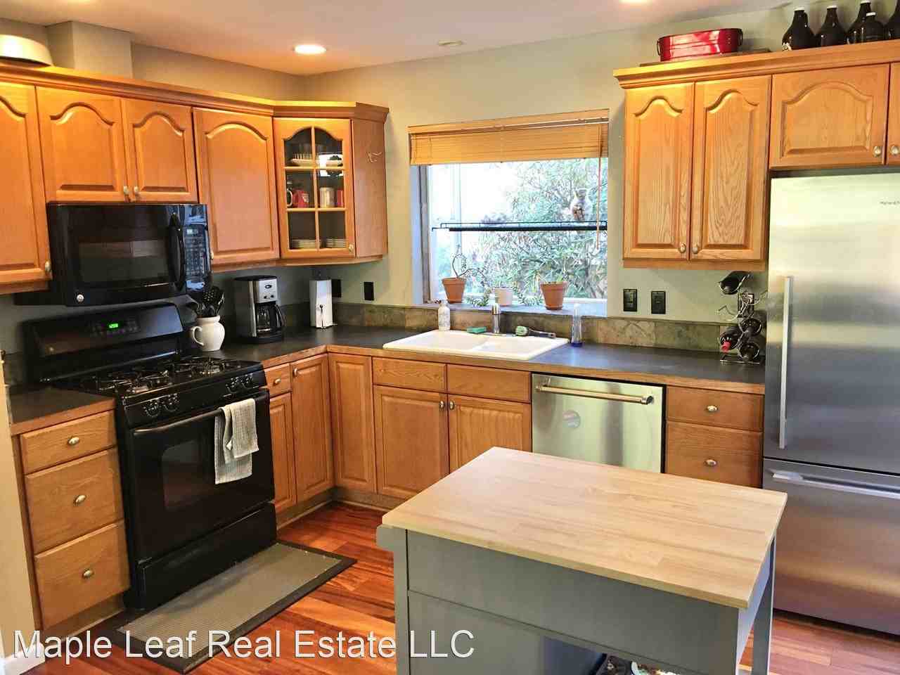 2213 Nw 67th St - Photo 2 of 18