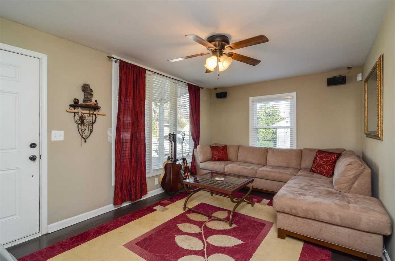 1002 Granada Ave - Photo 3 of 15