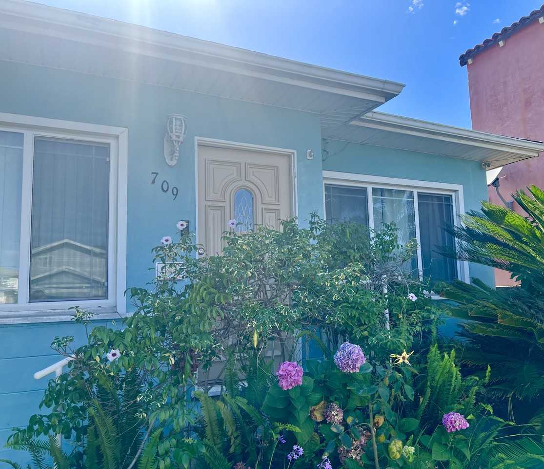 709 Sartori Avenue - Photo 2 of 14