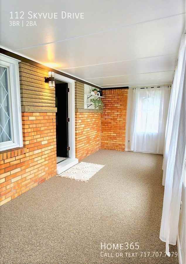 112 Skyvue Dr - Photo 2 of 20