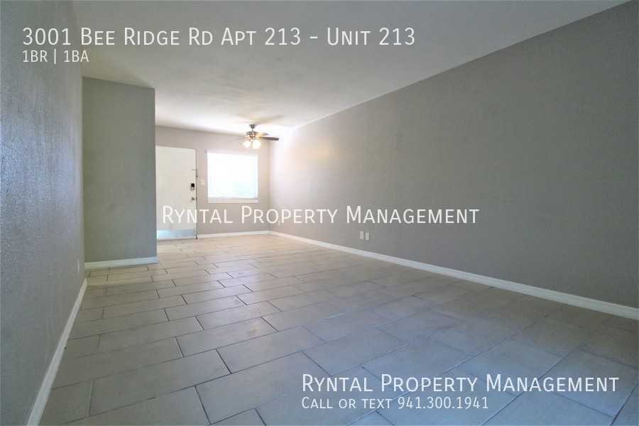 3001 Bee Ridge Rd Apt 213 #213 - Photo 6 of 15