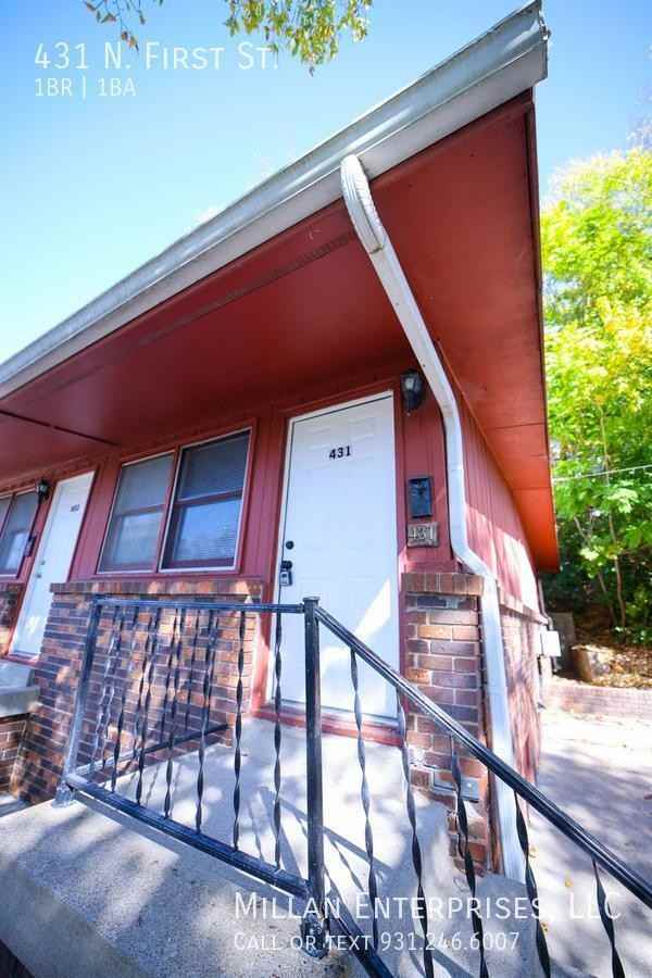 431 N 1st St - Photo 2 of 14