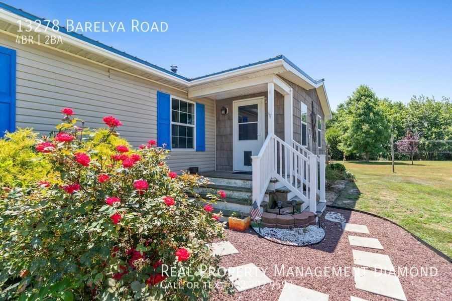 13278 Barelya Rd - Photo 2 of 17