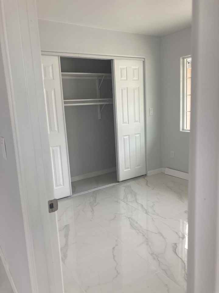 2010 San Jacinto St #2 - Photo 3 of 10