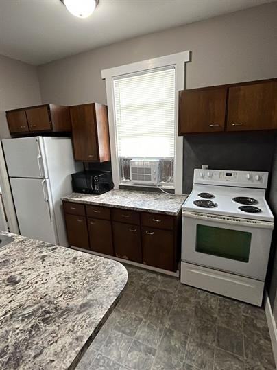 Plumville - Photo 2 of 13