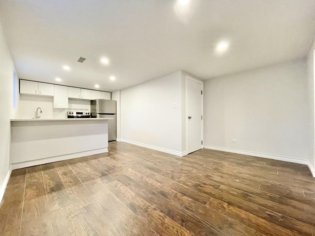 31 Rendale Ave Lowr - Photo 3 of 11