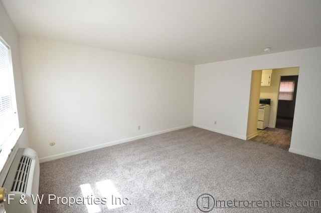 1000 & 1002 Bryden Rd. Apartments in South of Main, Columbus, OH 43205