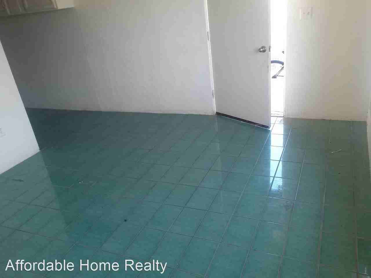 205 W 44th St - Photo 3 of 15