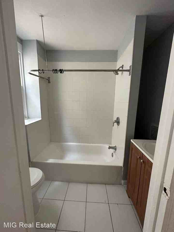 15 South 17th St. - Photo 3 of 8