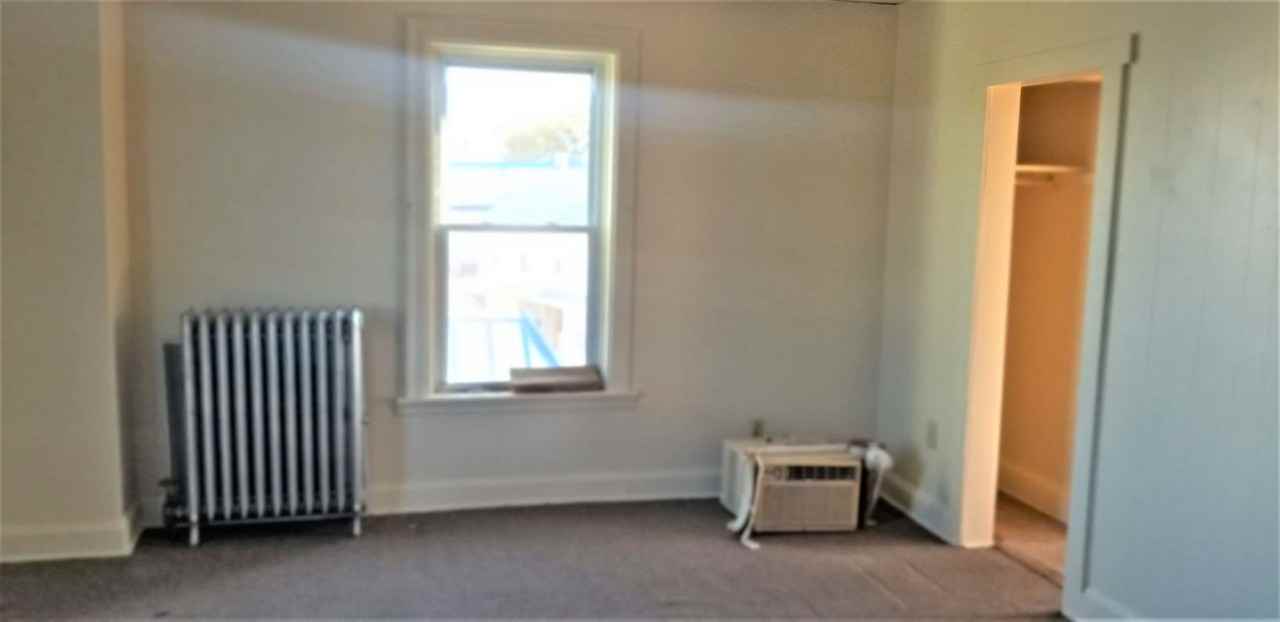 2636-2638 WALNUT STREET - Photo 2 of 10