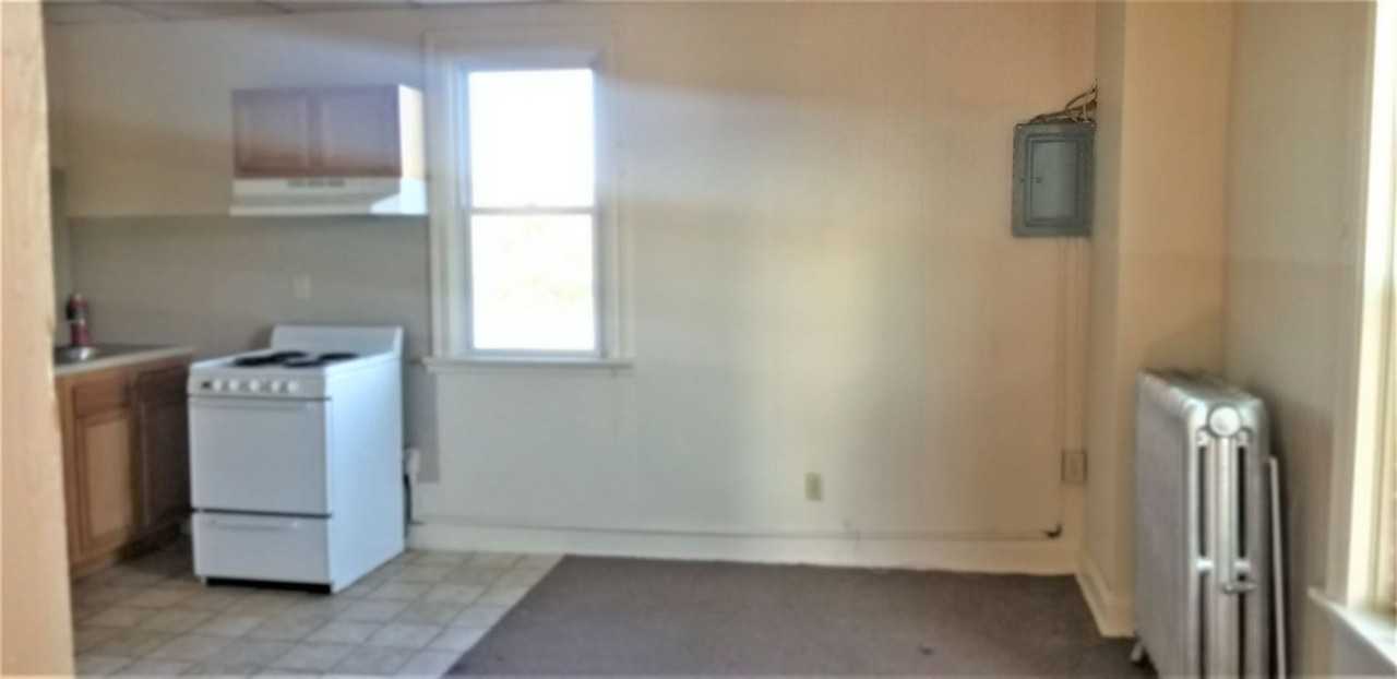 2636-2638 WALNUT STREET - Photo 3 of 10