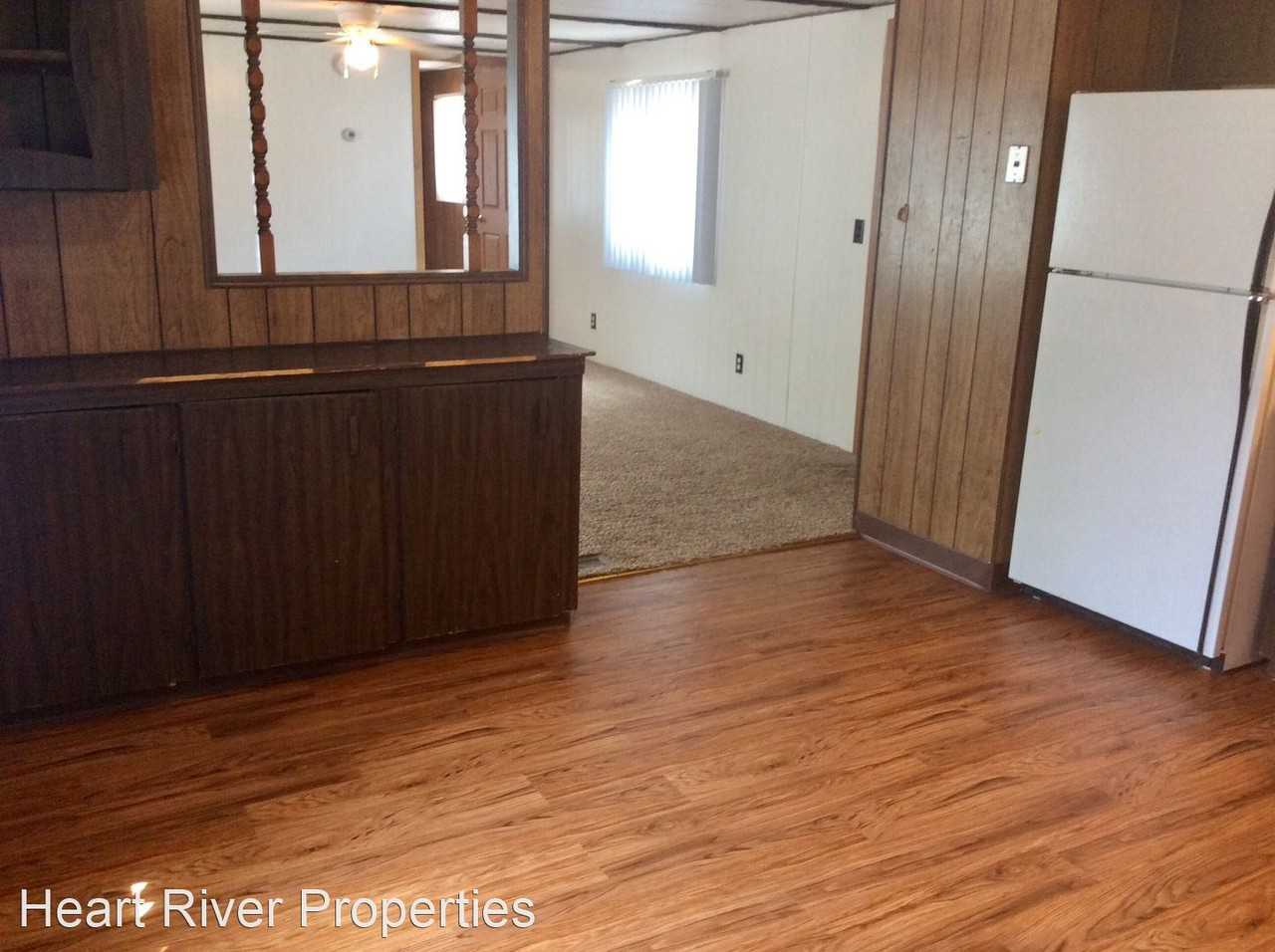 209 4th St SW - Photo 3 of 7