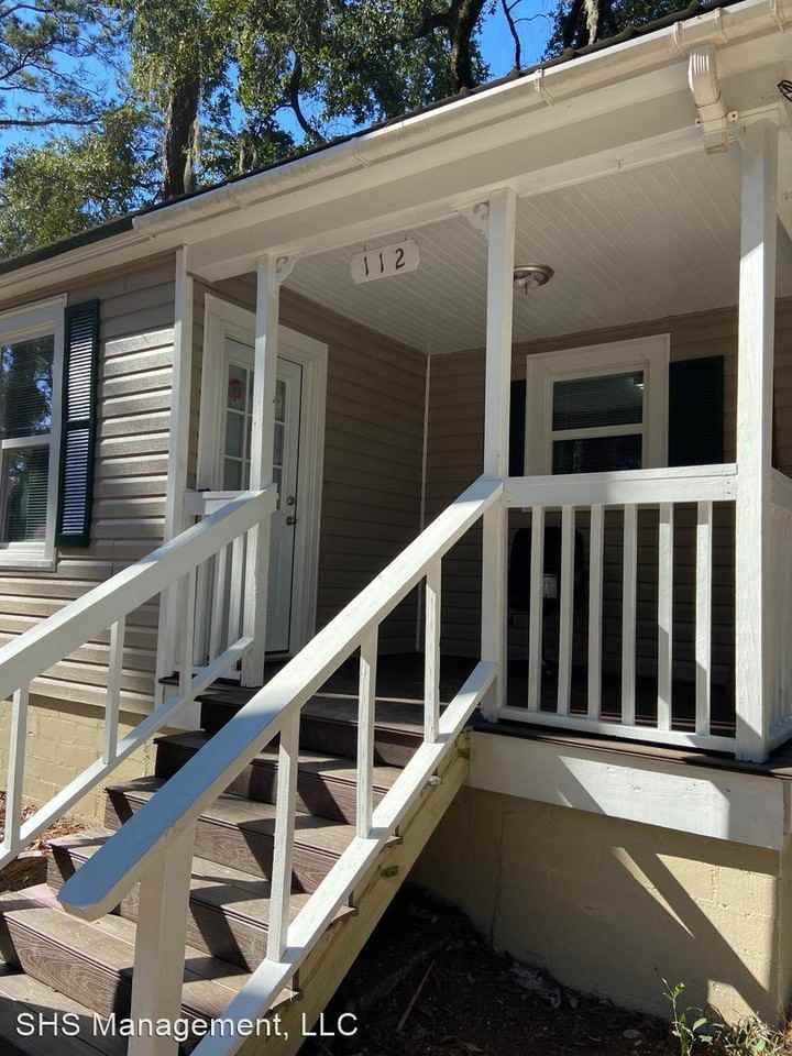 112 Edwards St - Photo 3 of 15