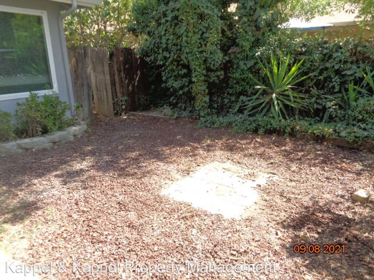 718 Adeline Pl - Photo 3 of 16