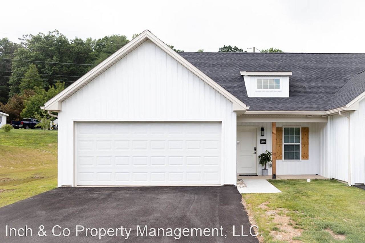 Emma Lane - Photo 3 of 50