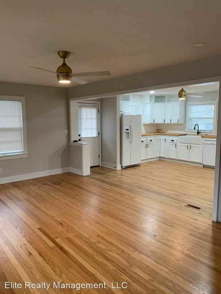 2546 Old Hartford Road - Photo 3 of 15