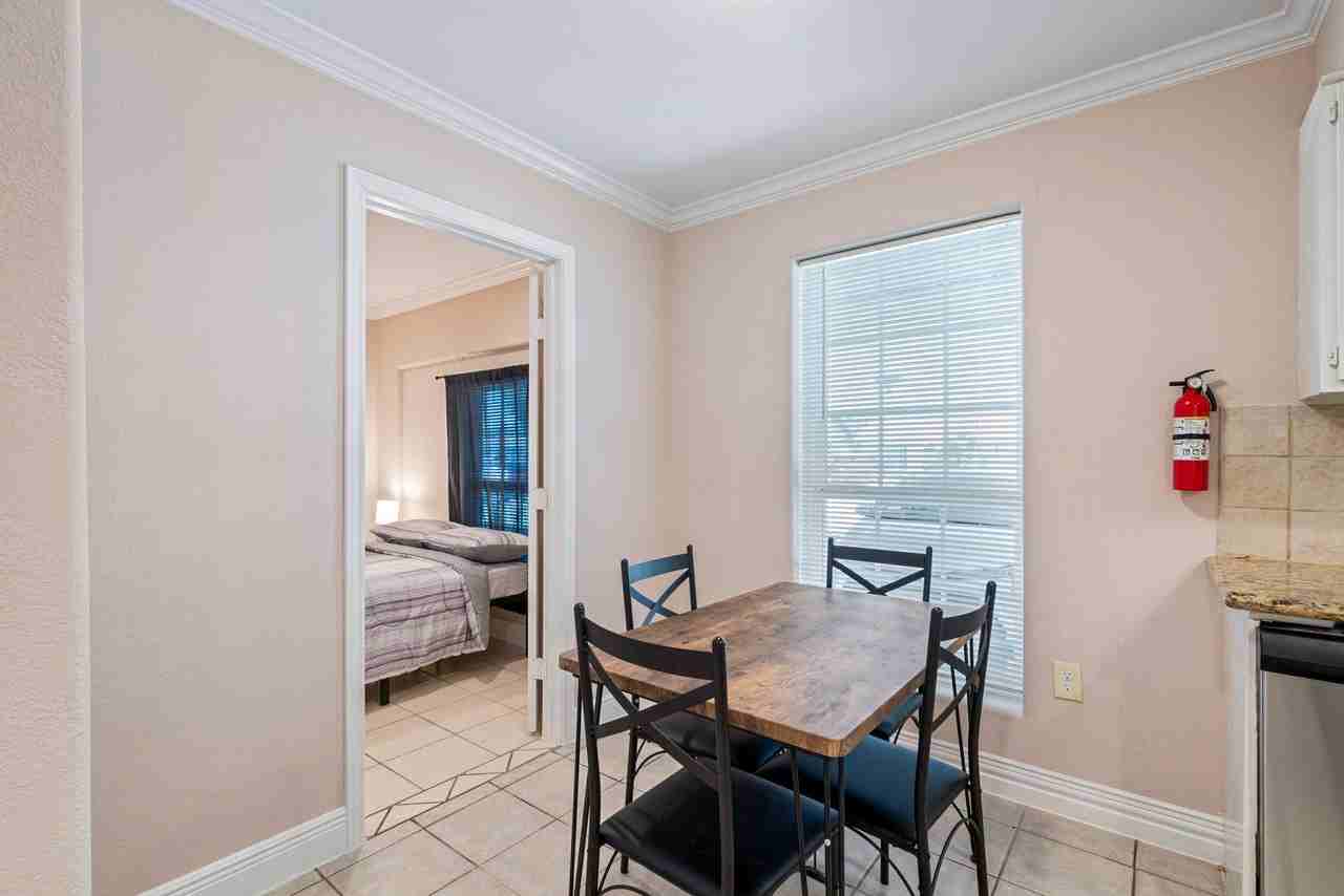 Tarberry Rd - Photo 3 of 12