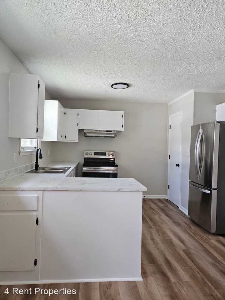 Paradise Hill 1516,1518,1520 - Photo 2 of 7