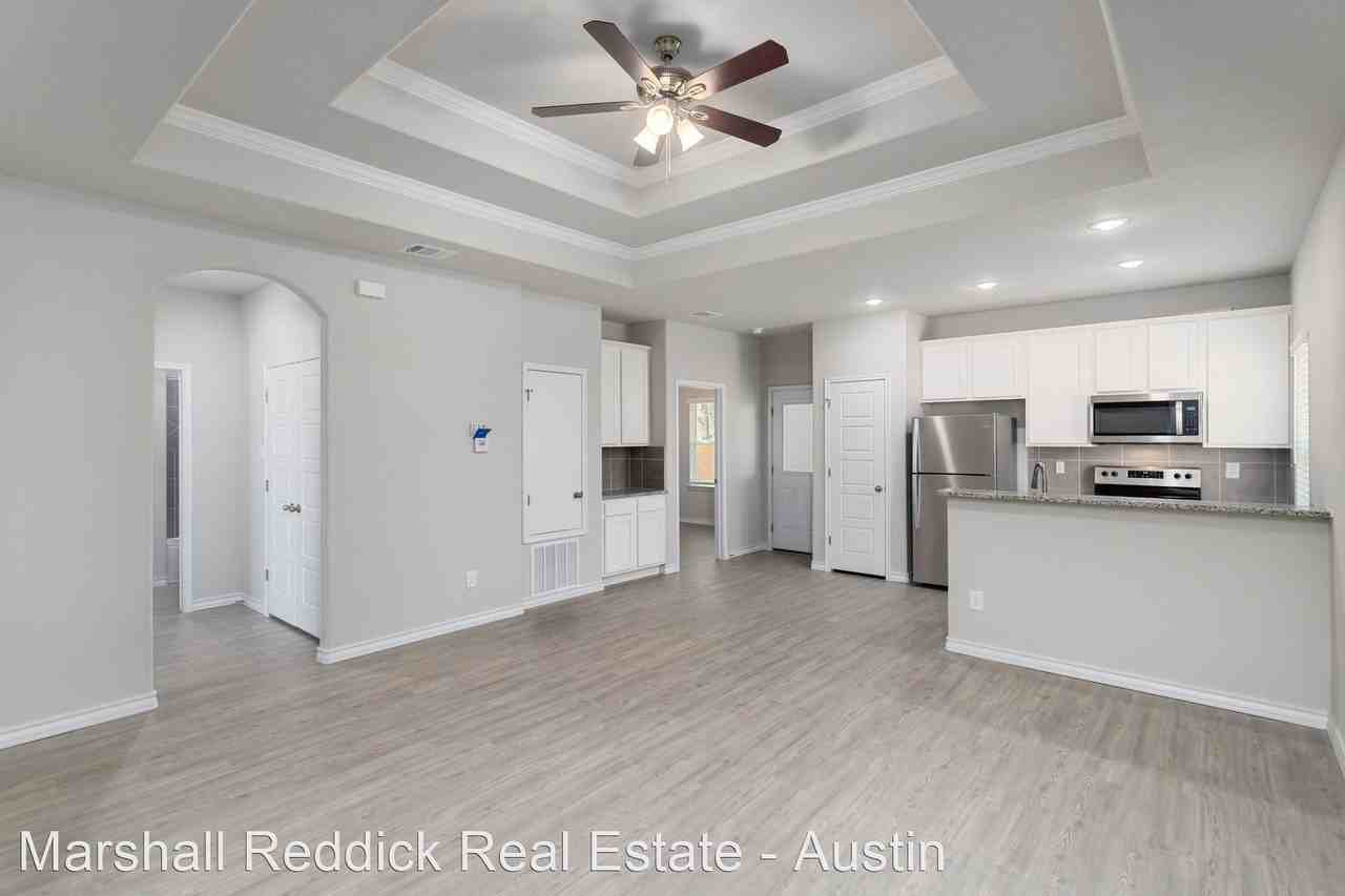 417-419 Hudson St - Photo 2 of 13