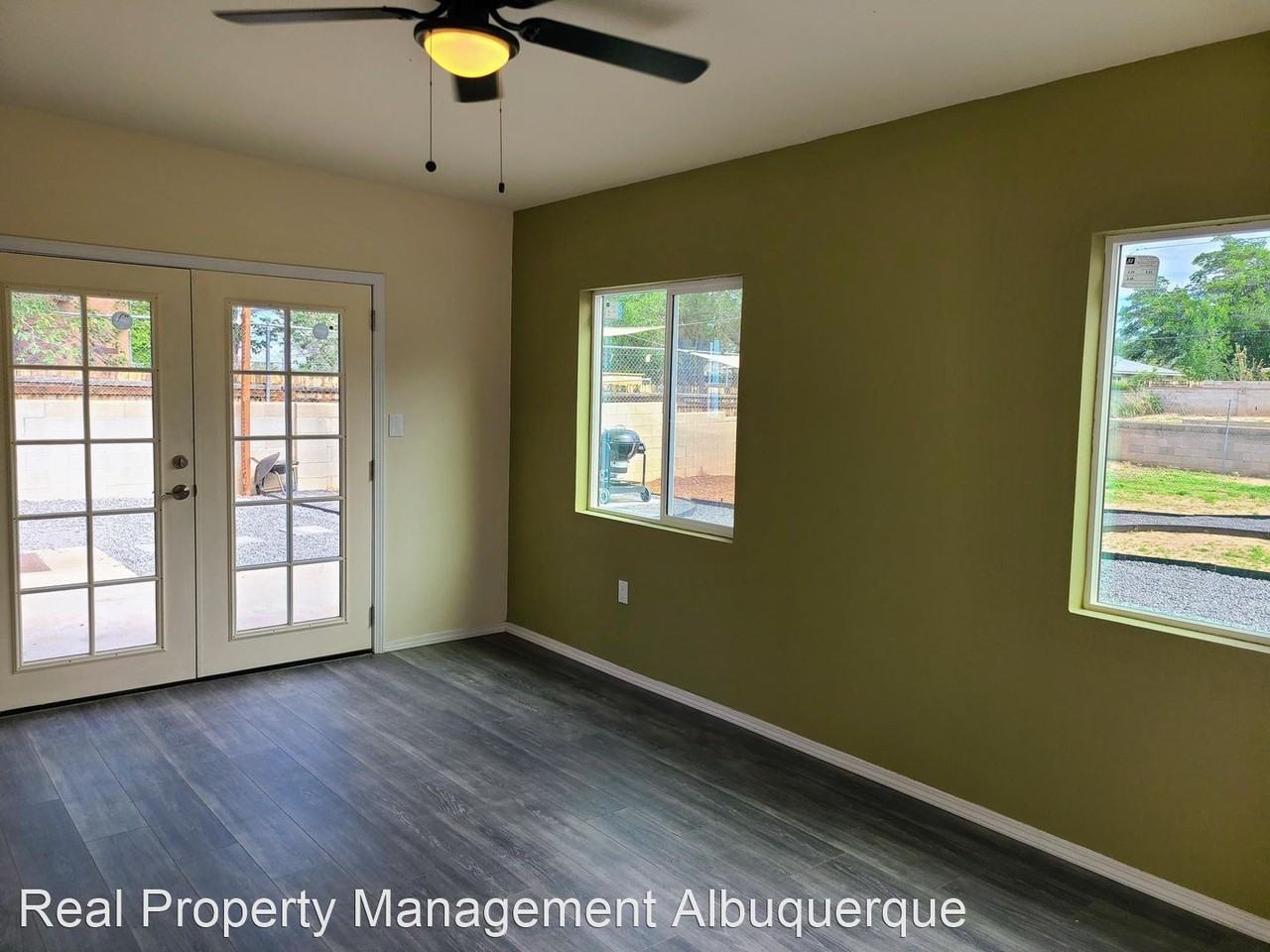 6009 La Corrida Rd Ne - Photo 3 of 19