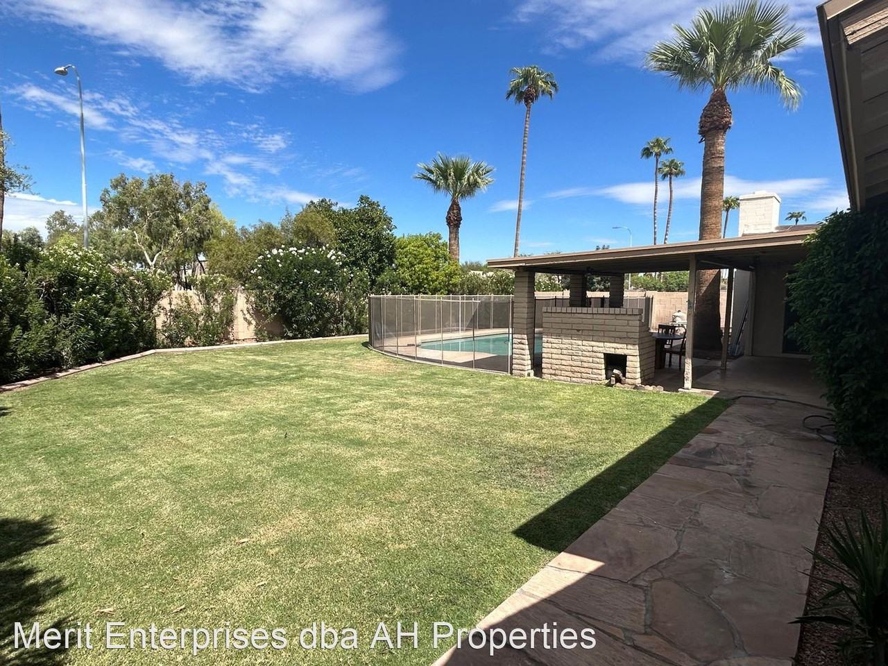 1952 E Rice Dr - Photo 3 of 22