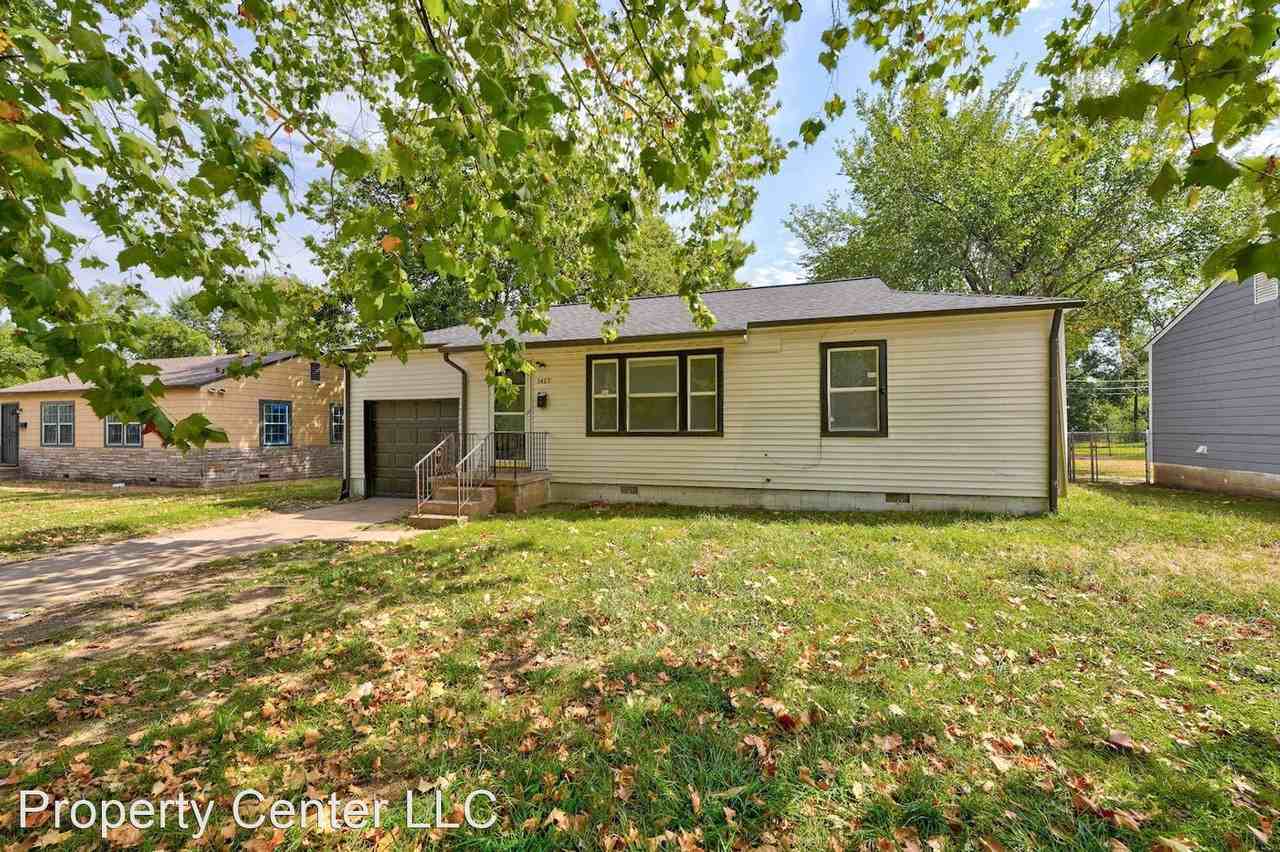 1417 N Kingston Pl - Photo 2 of 16