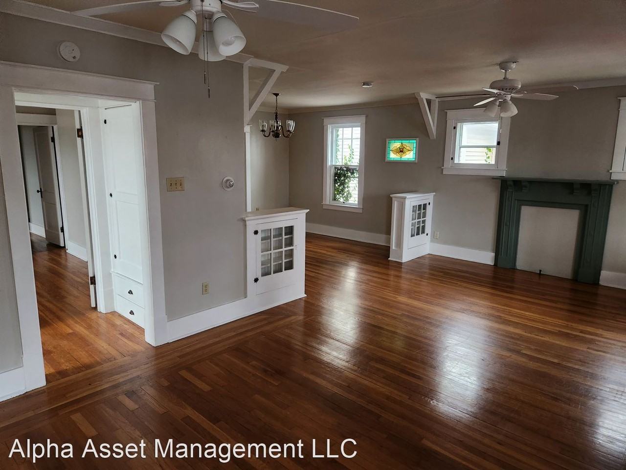 232 4th St - Photo 3 of 17