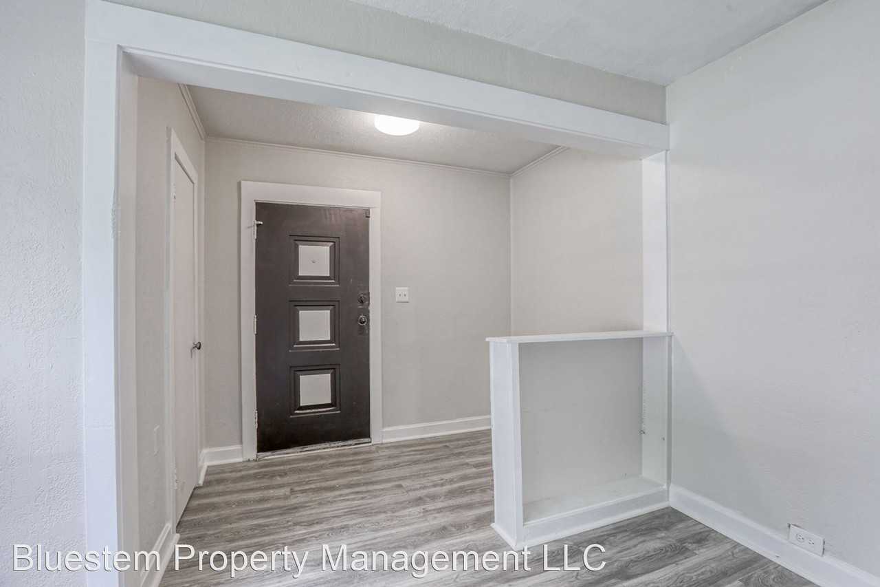 2400 S Scott Ave - Photo 3 of 28