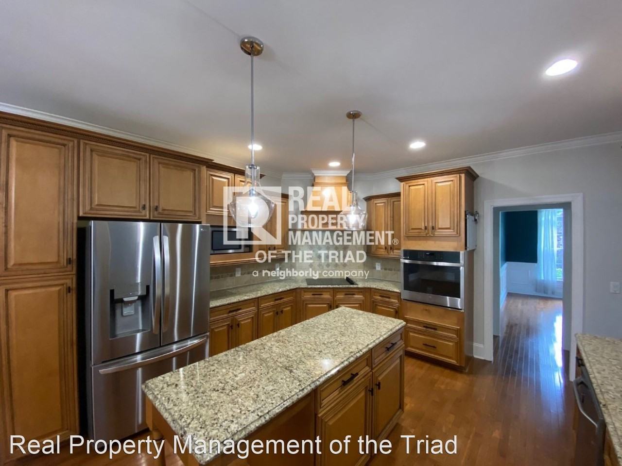 4535 Pebble Lake Dr - Photo 2 of 36