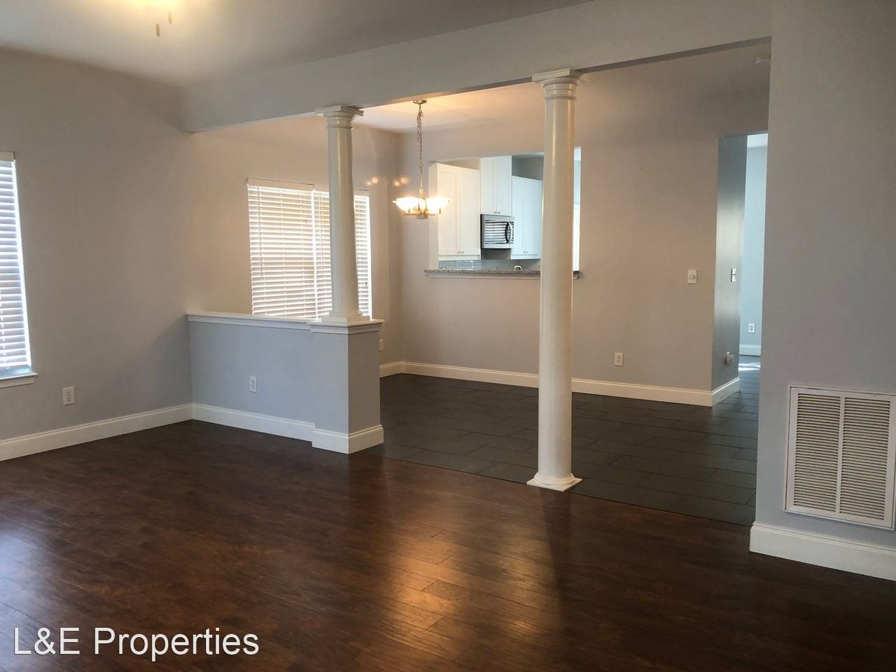 304 Rock Ridge Ln - Photo 2 of 9