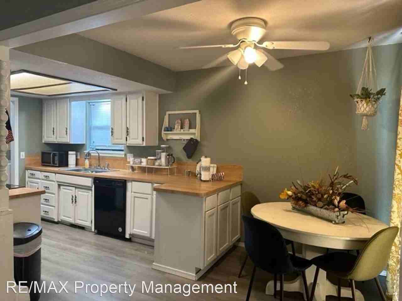 5505 Fountain Head Dr - Photo 2 of 13