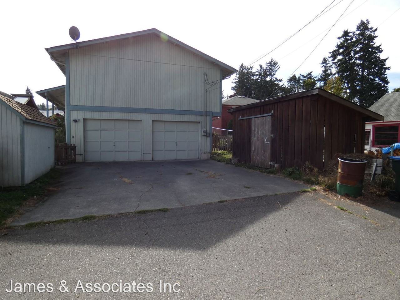 313 W 14th St - Photo 3 of 28