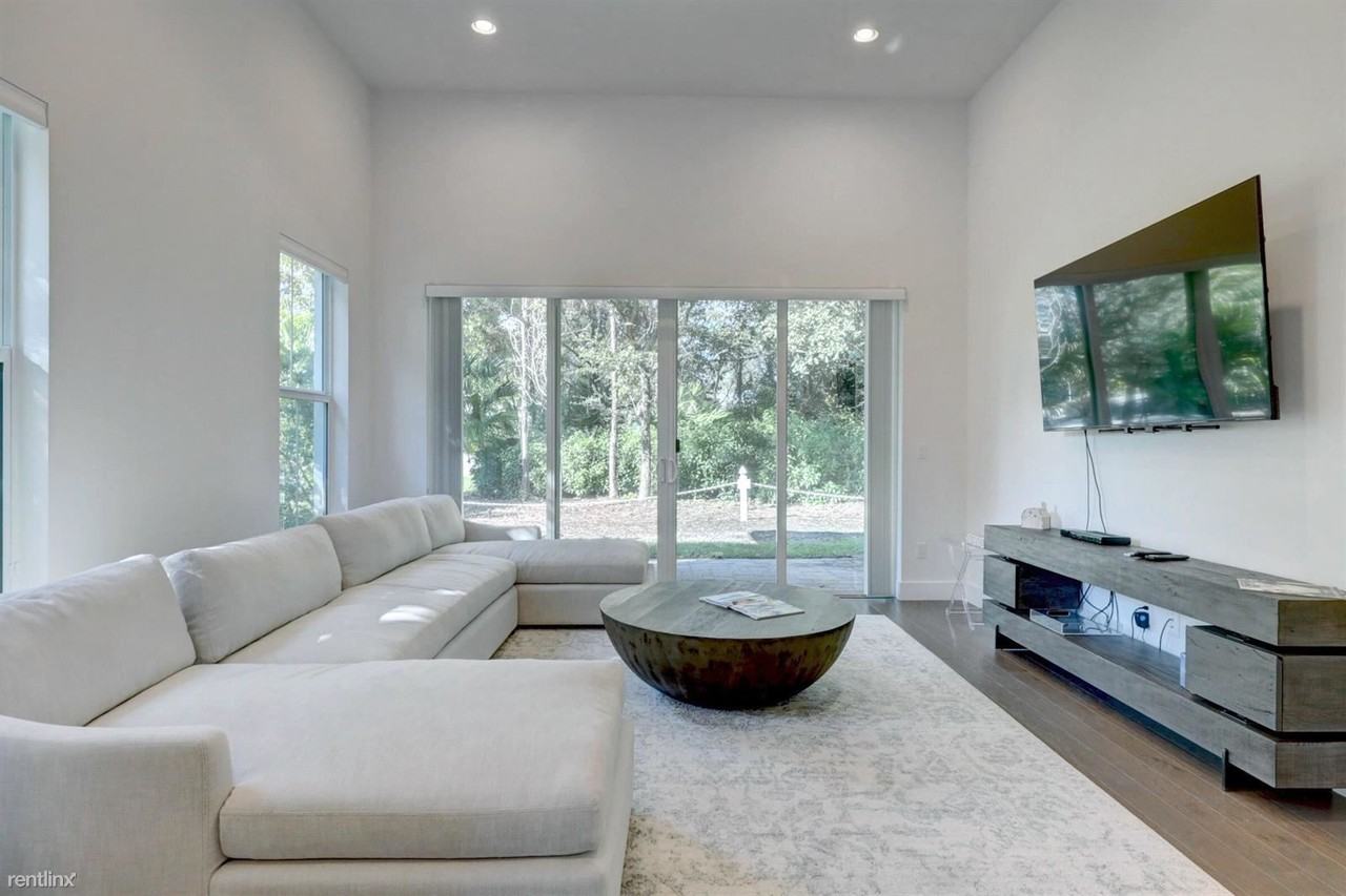 11401 Pointe Midtown Dr - Photo 3 of 36