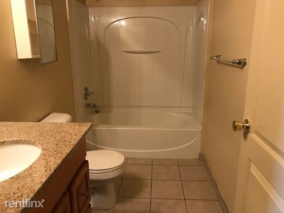 Karley Square - Photo 3 of 6