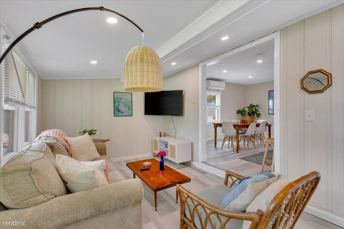 75 Chapman Beach Rd - Photo 2 of 10