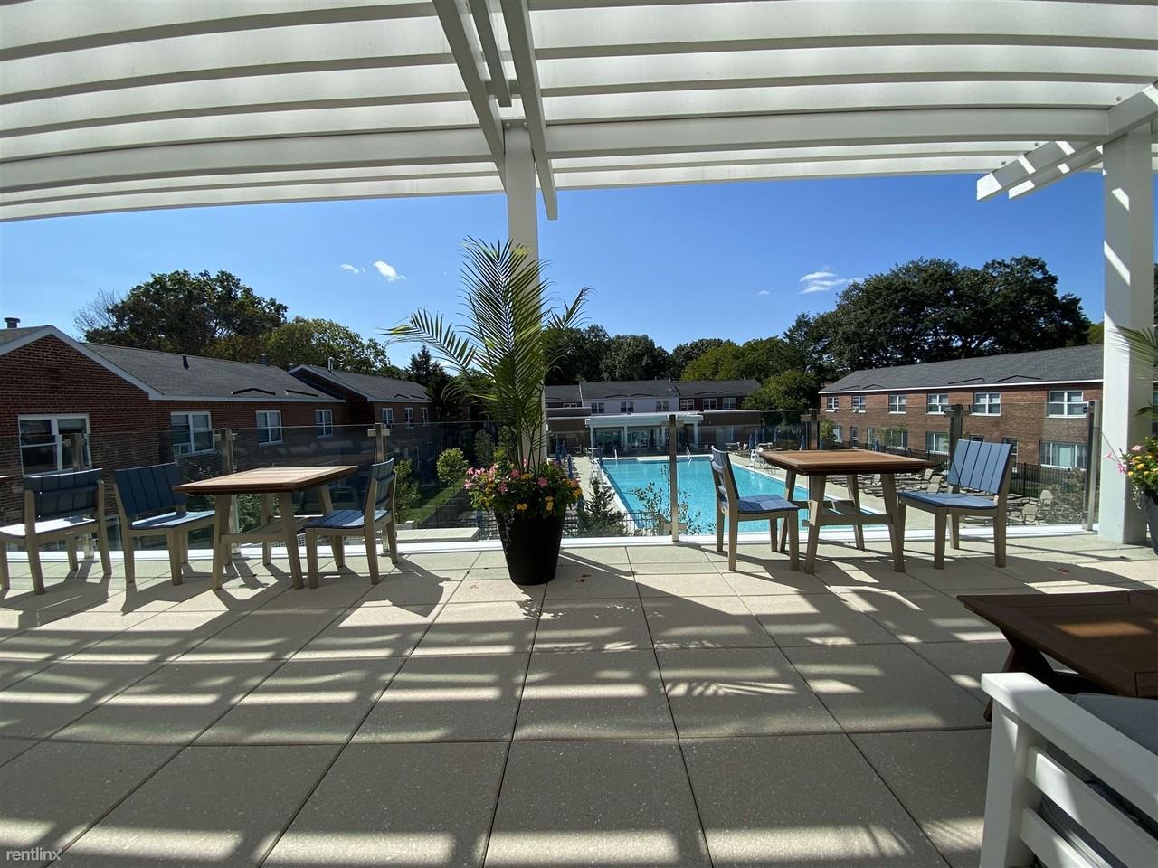 142 Sherman Rd - Photo 3 of 15