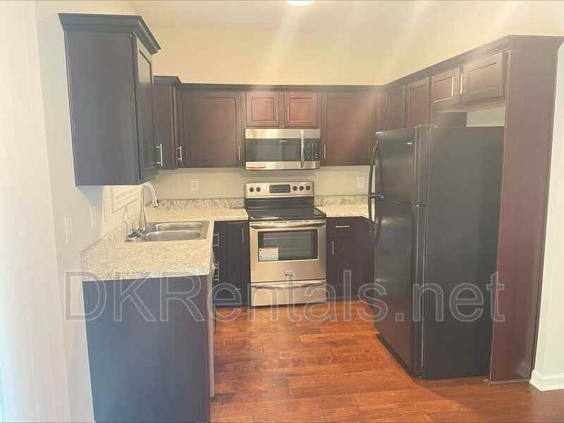 1731 Brookside Lay Cir - Photo 4 of 21