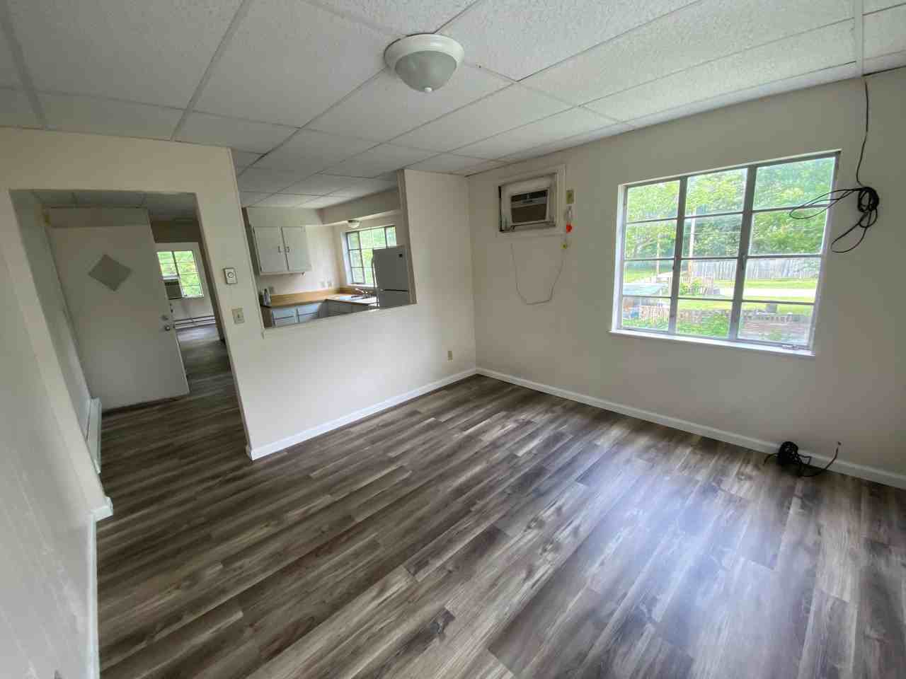 811 1/2 S 18Th St - Photo 3 of 11