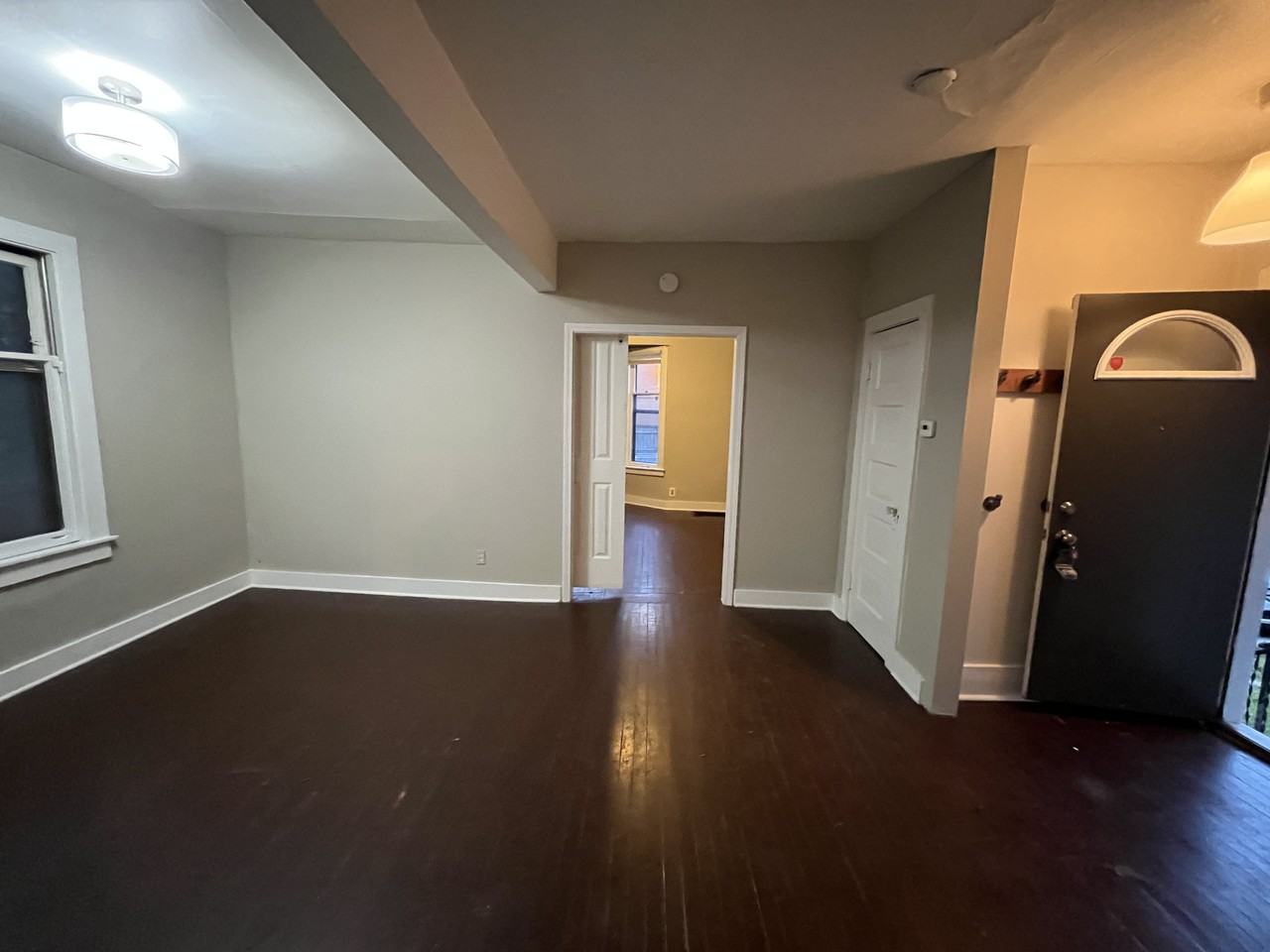 325 Visser Pl Se - Photo 2 of 23