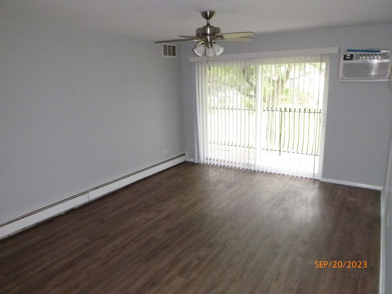 16w526 Lake Drive #8-203 - Photo 2 of 5