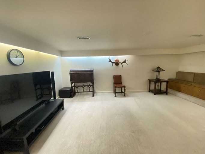 4600 Willow Creek Rd - Photo 2 of 28