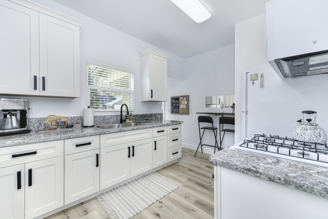 3774 Y St #MAIN - Photo 3 of 8