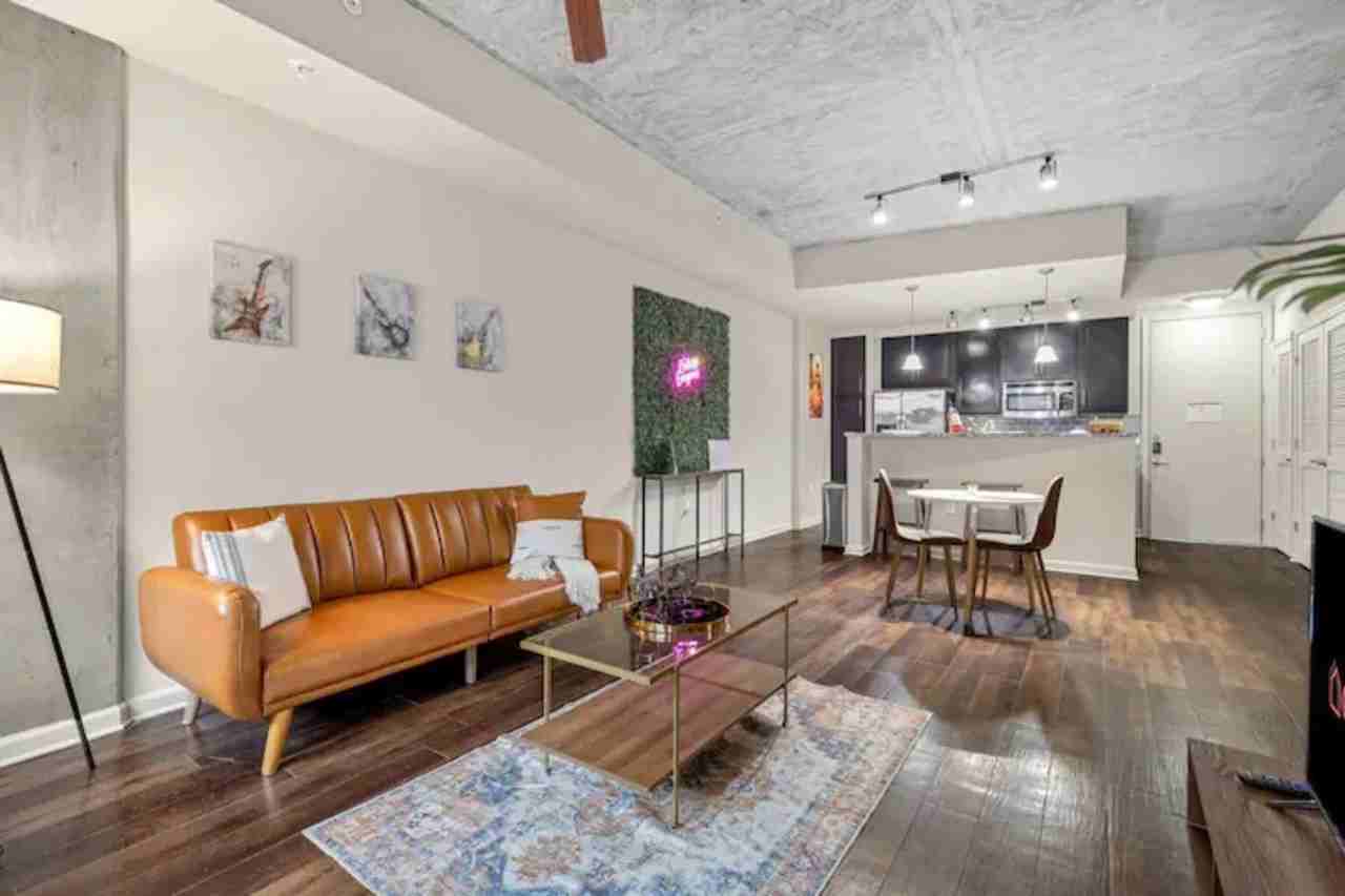 2312 Elliston Pl - Photo 3 of 50