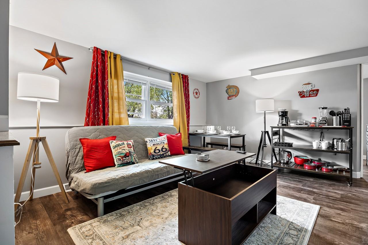 307 Walter St # B - Photo 2 of 34